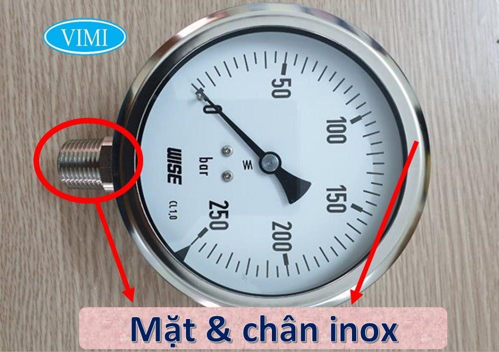 Đồng hồ áp suất P252 có mặt bằng và chân bằng inox