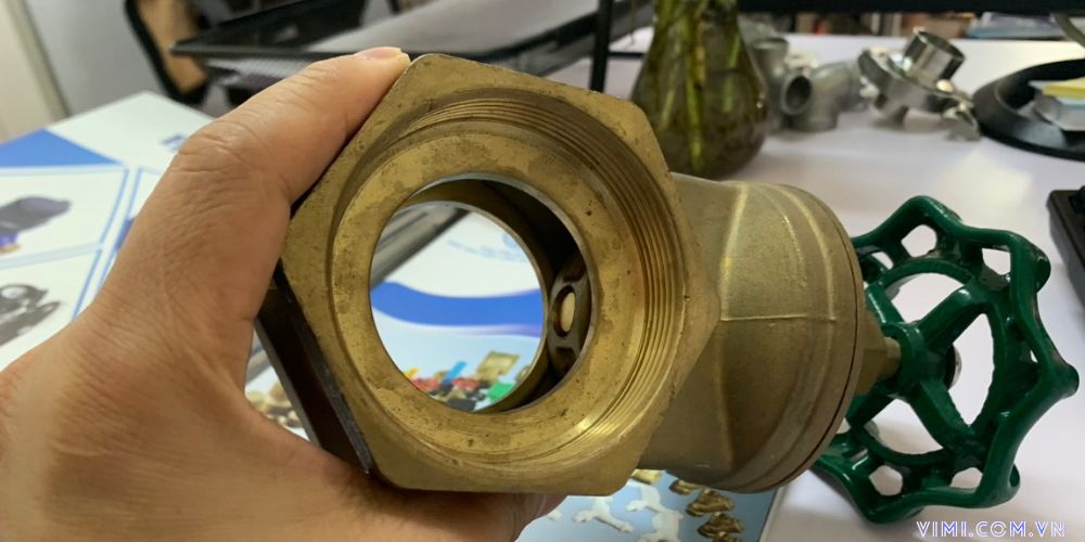 van cổng dn25 ty chìm