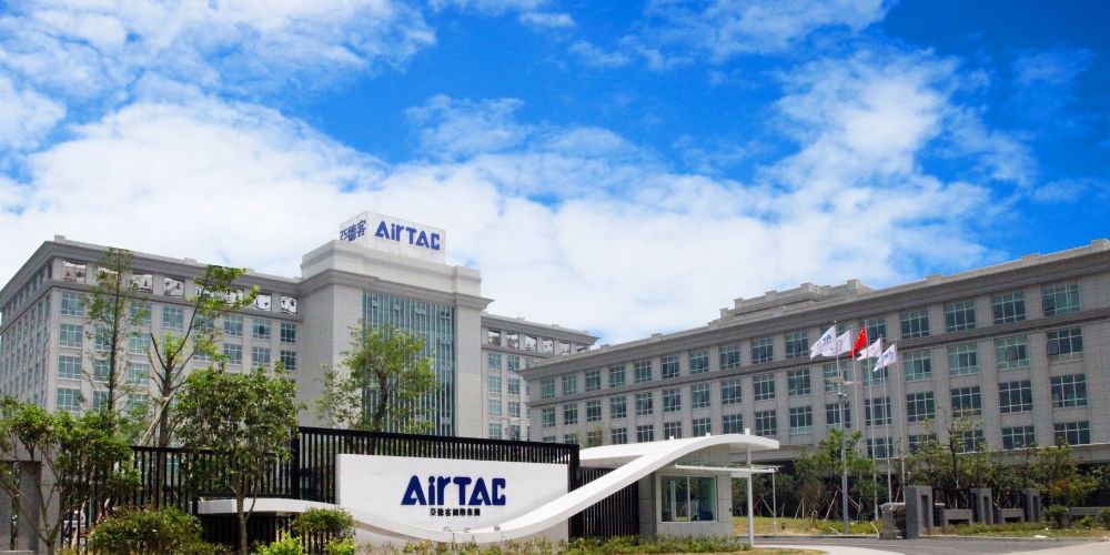 Van Dien Tu Airtac (2)