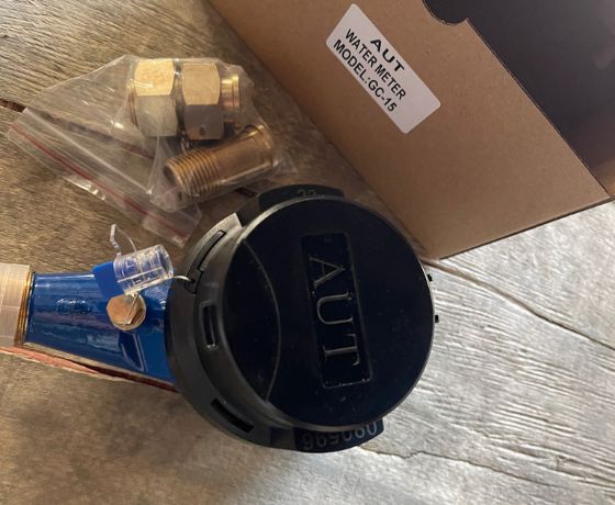 Đồng hồ nước nối ren