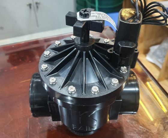 Van điện từ nhựa