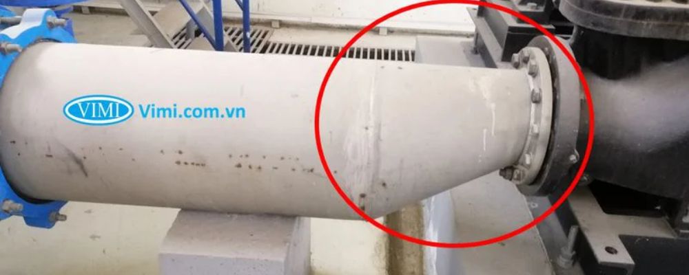 côn giảm lệch tâm dùng cho máy bơm