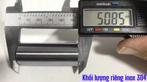 khối lượng riêng của inox 304
