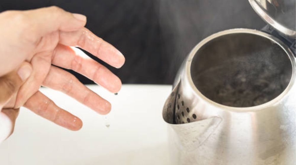 Nước nóng là gì - Nguồn gốc và tính chất lưu ý khi sử dụng nước nóng