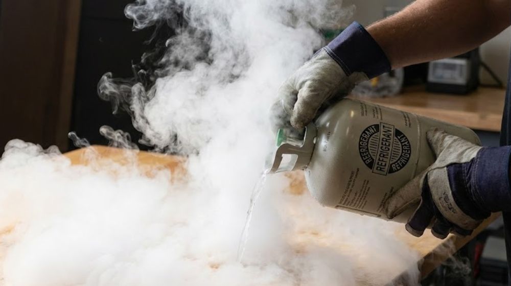 Các loại môi chất lạnh là gì nhiệt độ sôi của môi chất lạnh