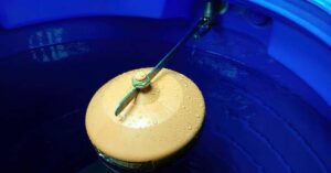 phao nước tự ngắt