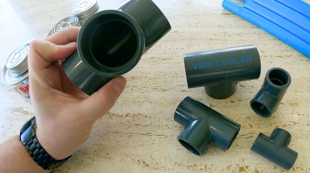 another name for pipe tee fitting