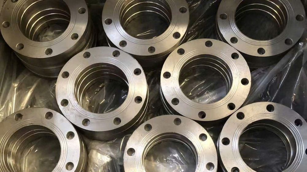 lưu ý khi mua mặt bích thép