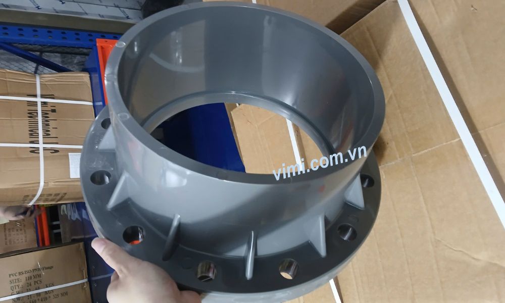 mặt bích pvc 280 chịu nhiệt tới bao nhiêu